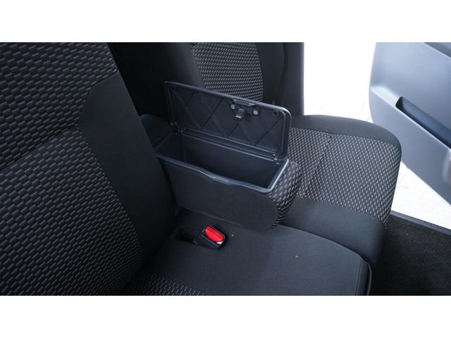 ���X�͑��ی���Ђ̑㗝�X�I��C�X�^�b�t���풓���Ă���܂��̂ł����k�͂ǂ������C�y�Ɂ�