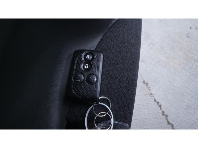 全てが当社で完結します!軽モールは、トータルカーサポート店です。保険屋さんへのお電話や修理、保険更新や車検、めんどうな手続きまで全ておまかせください。