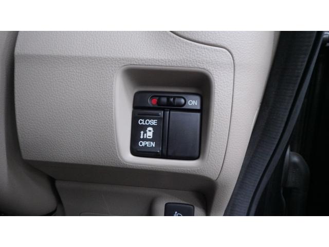 敷地内に国指定の整備工場も完備！