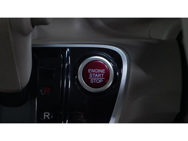 当店は大手保険会社の代理店！専任スタッフが常駐しておりますのでご相談はどうぞお気軽に♪