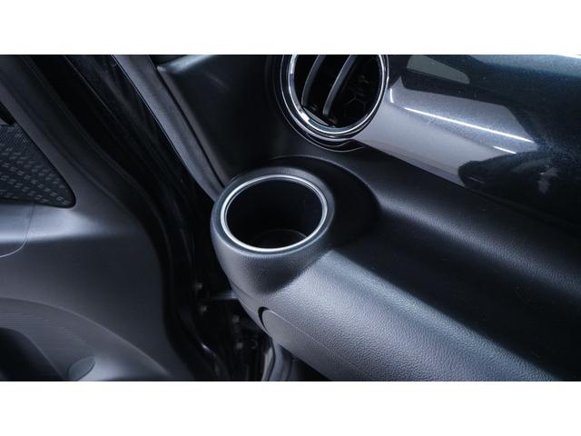 Ｎ－ＢＯＸ＋カスタム Ｇ・Ｌパッケージ　禁煙車　純正ナビ　地デジＴＶ　ＣＤ／ＤＶＤ再生　バックカメラ　パワースライドドア　スマートキー　アームレスト　ＨＩＤヘッドライト　　電動格納ドアミラーウィンカー　アイドリングストップ　ＥＴＣ（32枚目）