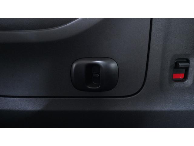 Ｎ－ＢＯＸ＋カスタム Ｇ・Ｌパッケージ　禁煙車　純正ナビ　地デジＴＶ　ＣＤ／ＤＶＤ再生　バックカメラ　パワースライドドア　スマートキー　アームレスト　ＨＩＤヘッドライト　　電動格納ドアミラーウィンカー　アイドリングストップ　ＥＴＣ（41枚目）