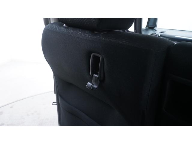 Ｎ－ＢＯＸ＋カスタム Ｇ・Ｌパッケージ　禁煙車　純正ナビ　地デジＴＶ　ＣＤ／ＤＶＤ再生　バックカメラ　パワースライドドア　スマートキー　アームレスト　ＨＩＤヘッドライト　　電動格納ドアミラーウィンカー　アイドリングストップ　ＥＴＣ（42枚目）