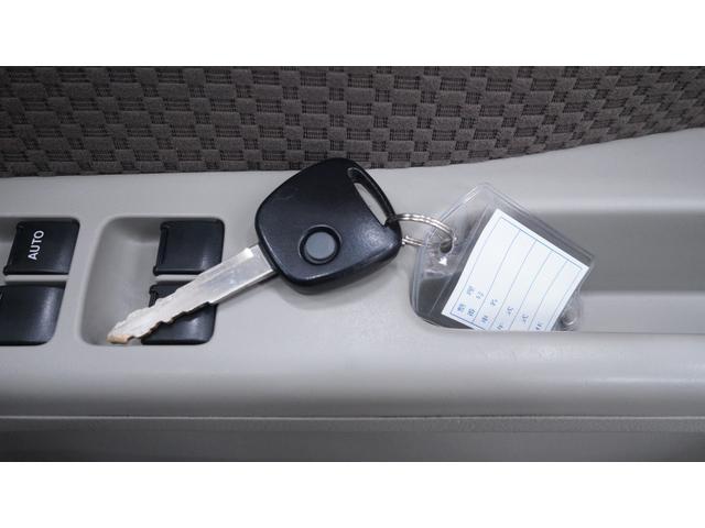 �S�ԃ��[���N���[�j���O�{�H�ρI