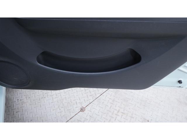 アルトラパン X 禁煙車 純正オーディオ スマートキープッシュスタート インパネAT ベンチシート アームレスト 電動格納ドアミラーウィンカー 純正14インチアルミホイール AUTOエアコン(13枚目)