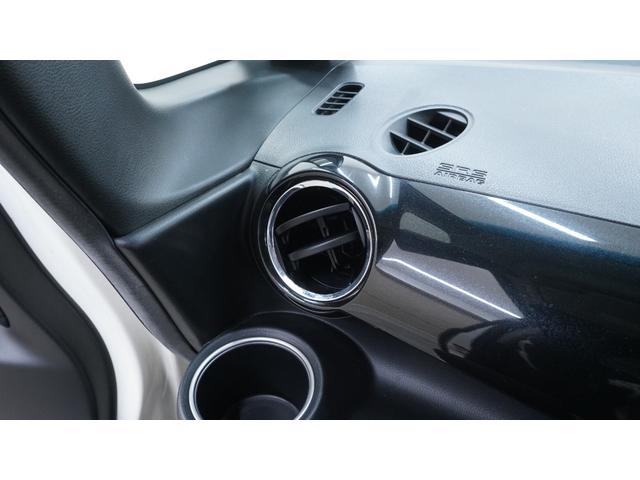 Ｎ－ＢＯＸカスタム Ｇ・ターボパッケージ　禁煙車　ターボ　ナビ装着車スペシャルパッケージ　ストラーダナビ　フルセグＴＶ　ＣＤ／ＤＶＤ再生　Ｂｌｕｅｔｏｏｔｈ接続　両側パワースライドドア　ＨＩＤヘッドライト　電動格納ドアミラー　ＥＴＣ（31枚目）