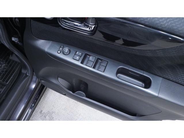 Ｎ－ＢＯＸカスタム Ｇ・ターボＡパッケージ　禁煙車　純正８インチナビ　地デジＴＶ　ＣＤ／ＤＶＤ再生　Ｂｌｕｅｔｏｏｔｈ接続　バックカメラ　両側パワースライドドア　ステアリングスイッチ　スマートキー　電動格納ドアミラーウィンカー　ＥＴＣ（14枚目）