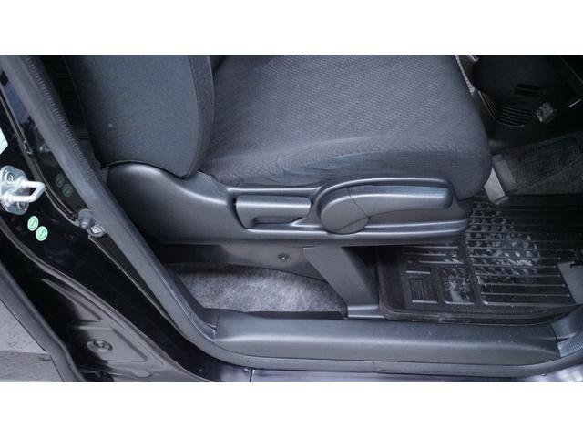 Ｎ－ＢＯＸカスタム Ｇ・ターボＡパッケージ　禁煙車　純正８インチナビ　地デジＴＶ　ＣＤ／ＤＶＤ再生　Ｂｌｕｅｔｏｏｔｈ接続　バックカメラ　両側パワースライドドア　ステアリングスイッチ　スマートキー　電動格納ドアミラーウィンカー　ＥＴＣ（22枚目）