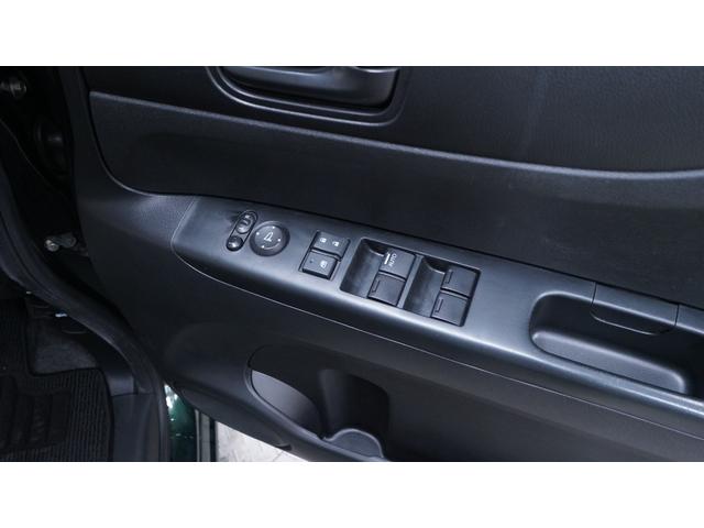 Ｎ－ＢＯＸ Ｇ　ターボＳＳパッケージ　禁煙車　後期　Ｇａｔｈｅｒｓ’ナビ　ＴＶ　ＣＤ／ＤＶＤ再生　Ｂｌｕｅｔｏｏｔｈ接続　バックカメラ　パワースライドドア　スマートキー　ＨＩＤヘッドライト　ＡＵＴＯエアコン　ＥＴＣ　アイドリングストップ（14枚目）