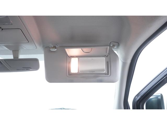 ワゴンＲスティングレー リミテッドＩＩ　禁煙車　スマートキー　プッシュスタート　インパネＡＴ　ベンチシート　アームレスト　ＨＩＤヘッドライト　革巻きハンドル　　シートヒーター　助手席下収納　電動格納ドアミラー　純正１５インチアルミホイール（38枚目）