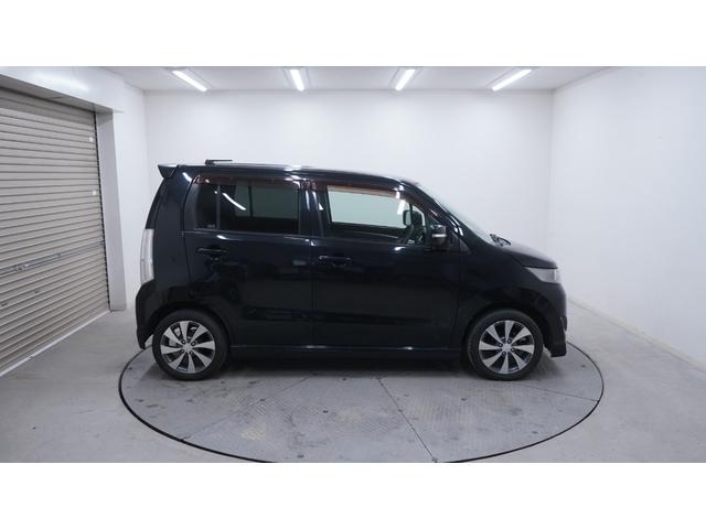 ワゴンＲスティングレー リミテッドＩＩ　禁煙車　スマートキー　プッシュスタート　インパネＡＴ　ベンチシート　アームレスト　ＨＩＤヘッドライト　革巻きハンドル　　シートヒーター　助手席下収納　電動格納ドアミラー　純正１５インチアルミホイール（46枚目）