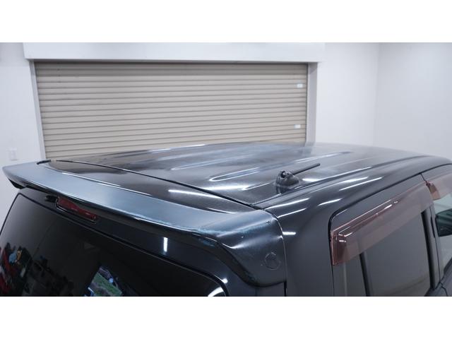 ワゴンＲスティングレー リミテッドＩＩ　禁煙車　スマートキー　プッシュスタート　インパネＡＴ　ベンチシート　アームレスト　ＨＩＤヘッドライト　革巻きハンドル　　シートヒーター　助手席下収納　電動格納ドアミラー　純正１５インチアルミホイール（67枚目）