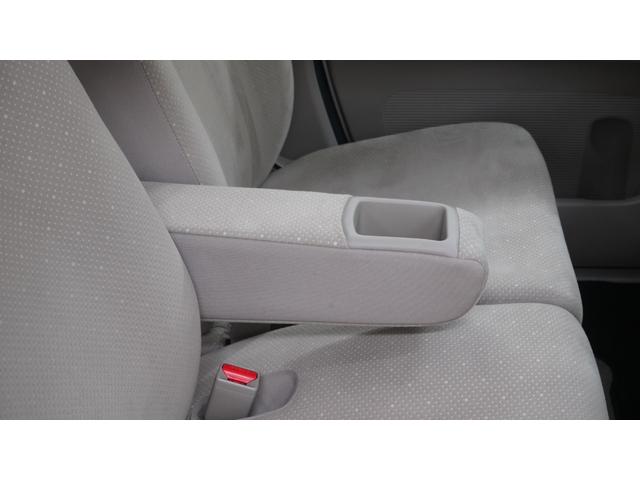 Ｎ－ＢＯＸ Ｇ・Ｌパッケージ　禁煙車　ナビ装着車スペシャルパッケージ　純正ナビ　地デジＴＶ　ＣＤ／ＤＶＤ再生　バックカメラ　パワースライドドア　スマートキー　ＡＵＴＯライト　電動格納ドアミラー　アイドリングストップ（24枚目）