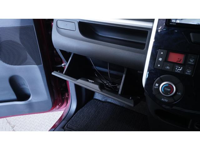 タント カスタムＸ　トップエディションＳＡＩＩＩ　純正ＳＤナビ　フルセグＴＶ　ＣＤ／ＤＶＤ再生　Ｂｌｕｅｔｏｏｔｈ　バックモニター　スマートアシスト　パワースライドドア　スマートキー　プッシュスタート　インパネＡＴ　ベンチシート　アームレスト（35枚目）