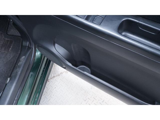 Ｎ－ＢＯＸカスタム Ｇ　ＳＳブラックスタイルパッケージ　禁煙車　あんしんパッケージ　Ｇａｔｈｅｒｓ’メモリーナビ　フルセグＴＶ　ＣＤ／ＤＶＤ再生　バックカメラ　両側パワースライドドア　スマートキー　プッシュスタート　インパネＡＴ　ベンチシート　アームレスト（16枚目）