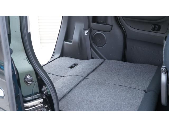 Ｎ－ＢＯＸカスタム Ｇ　ＳＳブラックスタイルパッケージ　禁煙車　あんしんパッケージ　Ｇａｔｈｅｒｓ’メモリーナビ　フルセグＴＶ　ＣＤ／ＤＶＤ再生　バックカメラ　両側パワースライドドア　スマートキー　プッシュスタート　インパネＡＴ　ベンチシート　アームレスト（41枚目）