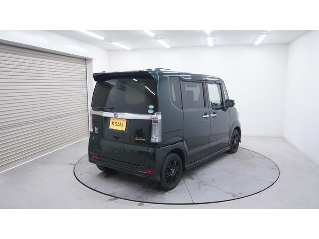 Ｎ－ＢＯＸカスタム Ｇ　ＳＳブラックスタイルパッケージ　禁煙車　あんしんパッケージ　Ｇａｔｈｅｒｓ’メモリーナビ　フルセグＴＶ　ＣＤ／ＤＶＤ再生　バックカメラ　両側パワースライドドア　スマートキー　プッシュスタート　インパネＡＴ　ベンチシート　アームレスト（65枚目）