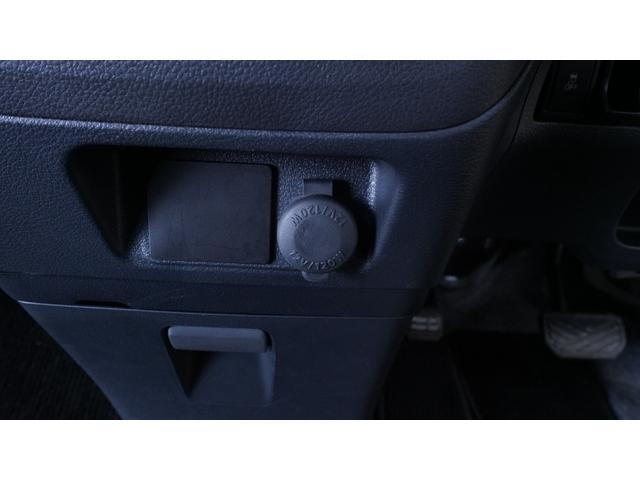 ���X�͑��ی���Ђ̑㗝�X�I��C�X�^�b�t���풓���Ă���܂��̂ł����k�͂ǂ������C�y�Ɂ�