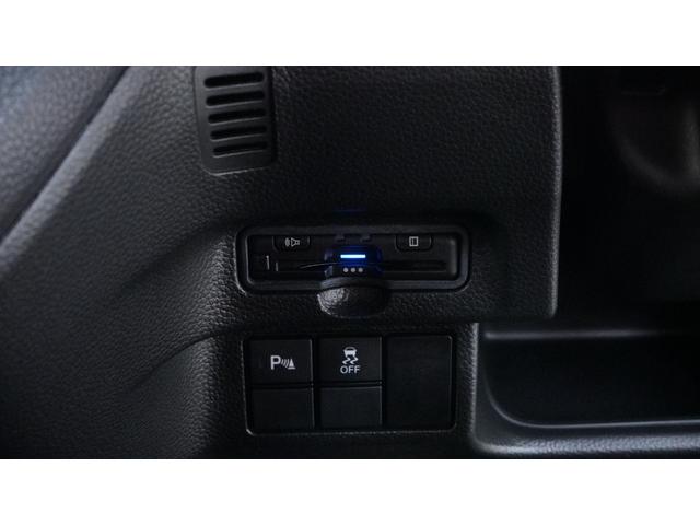 Ｎ－ＢＯＸカスタム Ｌ　禁煙車　ホンダセンシング　純正ナビ　フルセグＴＶ　Ｂｌｕｅｔｏｏｔｈ　バックカメラ　両側パワースライドドア　スマートキー　ビルトインＥＴＣ　純正１４インチアルミホイール　衝突被害軽減ブレーキ　ＥＴＣ（11枚目）