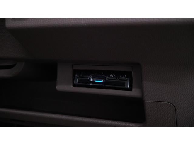 アルトラパンショコラ X 禁煙車 社外ナビ 地デジTV スマートキー 専用レザー調シート・内装カラー AUTOエアコン AUTOライト ショコラグレード専用純正スチールホイール アイドリングストップ ETC(10枚目)