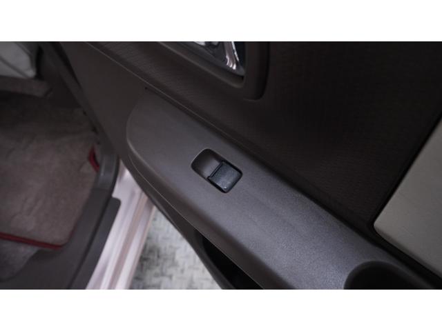 アルトラパンショコラ X 禁煙車 社外ナビ 地デジTV スマートキー 専用レザー調シート・内装カラー AUTOエアコン AUTOライト ショコラグレード専用純正スチールホイール アイドリングストップ ETC(45枚目)