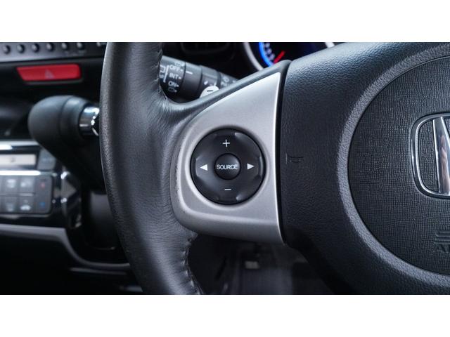 Ｎ－ＢＯＸカスタム Ｇ・ターボパッケージ　禁煙車　ターボ　Ｇａｔｈｅｒｓ’オーディオ　両側パワースライドドア　スマートキー　ステアリングスイッチ　電動格納ドアミラーウィンカー　専用純正１５インチアルミホイール　アイドリングストップ　ＥＴＣ（10枚目）