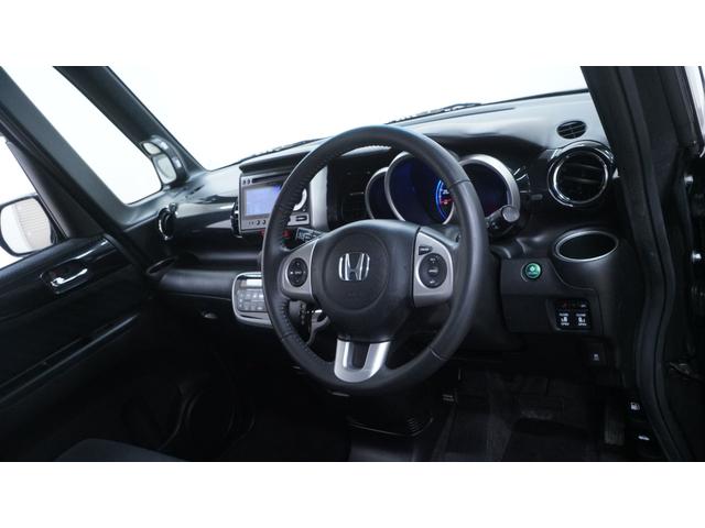 Ｎ－ＢＯＸカスタム Ｇ・ターボパッケージ　禁煙車　ターボ　Ｇａｔｈｅｒｓ’オーディオ　両側パワースライドドア　スマートキー　ステアリングスイッチ　電動格納ドアミラーウィンカー　専用純正１５インチアルミホイール　アイドリングストップ　ＥＴＣ（19枚目）