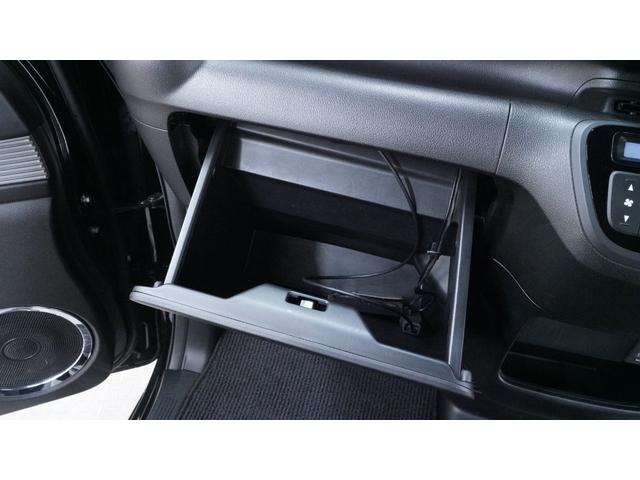 当店は大手保険会社の代理店！専任スタッフが常駐しておりますのでご相談はどうぞお気軽に♪