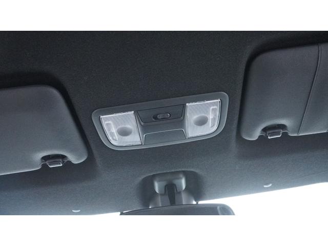 敷地内に国指定の整備工場も完備！