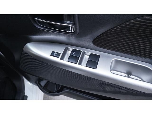 デイズ ハイウェイスター G 純正ナビ 地デジTV Bluetooth バックカメラ 全方位モニター インテリジェントキー HIDヘッドライト AUTOライト 純正15インチアルミホイール アイドリングストップ ETC(12枚目)