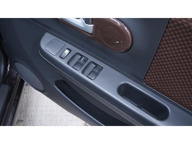 ���X�͑��ی���Ђ̑㗝�X�I��C�X�^�b�t���풓���Ă���܂��̂ł����k�͂ǂ������C�y�Ɂ�