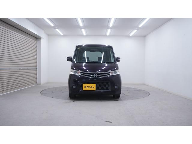 ルークス ハイウェイスター　禁煙車　パワースライドドア　ＨＩＤヘッドライト　ＡＵＴＯライト　ベンチシート　アームレスト　電動格納ドアミラーウィンカー　純正１４インチアルミホイール　ＡＵＴＯエアコン　スマートキー　プッシュスタート（2枚目）