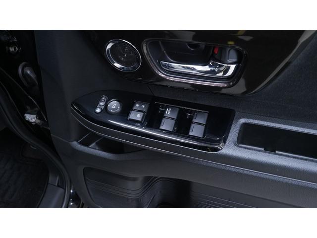 Ｎ－ＢＯＸカスタム Ｇ・Ｌホンダセンシング　禁煙車　Ｇａｔｈｅｒｓ’８インチプレミアムインターナビ　フルセグＴＶ　バックカメラ　両側パワースライドドア　衝突軽減ブレーキ　クルーズコントロール　ＬＥＤヘッドライト　スマートキー　ＥＴＣ（14枚目）