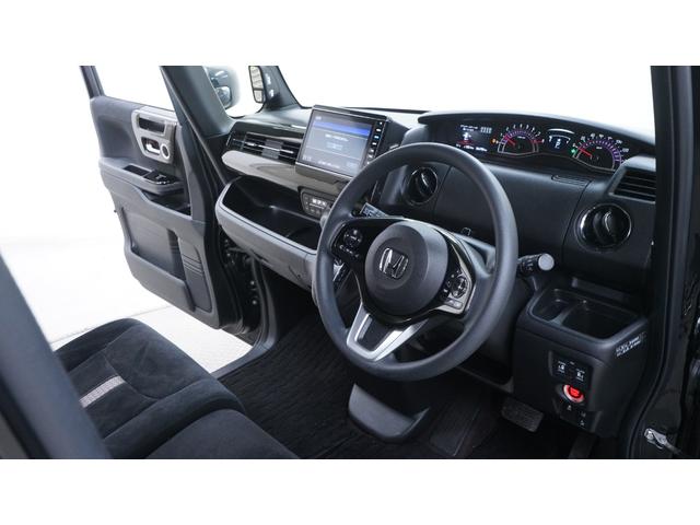 Ｎ－ＢＯＸカスタム Ｇ・Ｌホンダセンシング　禁煙車　Ｇａｔｈｅｒｓ’８インチプレミアムインターナビ　フルセグＴＶ　バックカメラ　両側パワースライドドア　衝突軽減ブレーキ　クルーズコントロール　ＬＥＤヘッドライト　スマートキー　ＥＴＣ（17枚目）