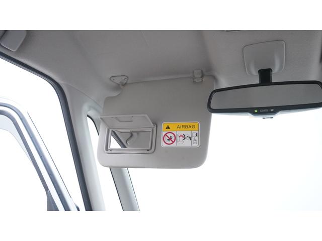 敷地内に国指定の整備工場も完備！