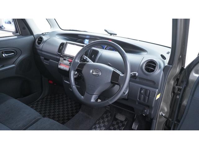 タント カスタムＸ　禁煙車　社外ナビ　地デジＴＶ　Ｂｌｕｅｔｏｏｔｈ　パワースライドドア　ＨＩＤヘッドライト　ＥＴＣ　キーフリー　ＡＵＴＯエアコン　ミラクルオープンドア　ベンチシート　アームレスト　純正１４インチアルミ（16枚目）