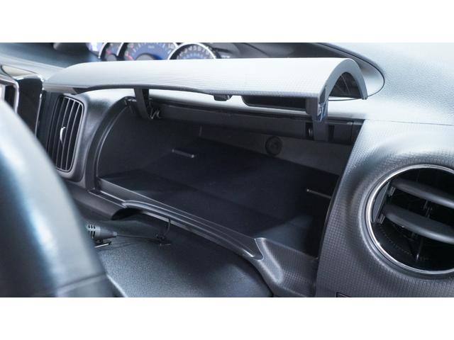 タント カスタムＸ　禁煙車　社外ナビ　地デジＴＶ　Ｂｌｕｅｔｏｏｔｈ　パワースライドドア　ＨＩＤヘッドライト　ＥＴＣ　キーフリー　ＡＵＴＯエアコン　ミラクルオープンドア　ベンチシート　アームレスト　純正１４インチアルミ（18枚目）