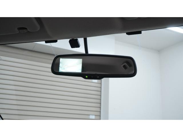 ｅＫカスタム Ｔ　禁煙車　社外ナビ　フルセグＴＶ　ＣＤ／ＤＶＤ　バックモニター　ＨＩＤヘッドライト　ＡＵＴＯライト　スマートキー　プッシュスタート　アームレスト　純正１５インチアルミホイール　革巻きハンドル　ＥＴＣ（10枚目）