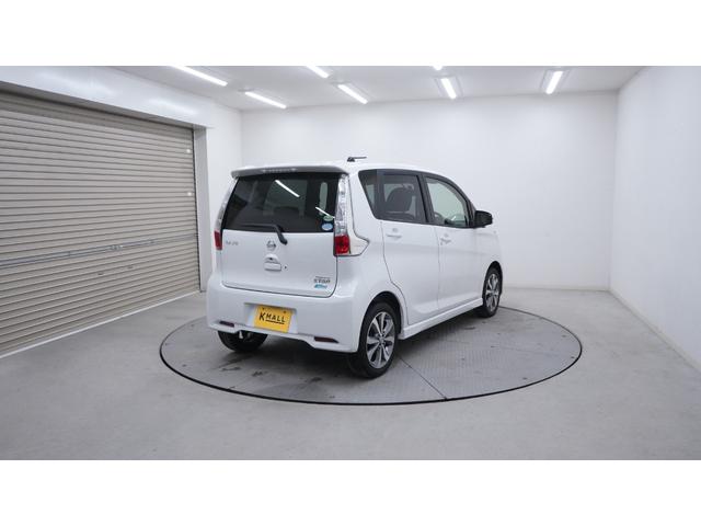 デイズ ハイウェイスター　Ｇ　禁煙車　社外ＳＤナビ　フルセグＴＶ　ＣＤ／ＤＶＤ再生　Ｂｌｕｅｔｏｏｔｈ接続　アラウンドビューモニター　インテリジェントキー　プッシュスタート　アームレスト　ベンチシート　ＨＩＤヘッドライト（66枚目）