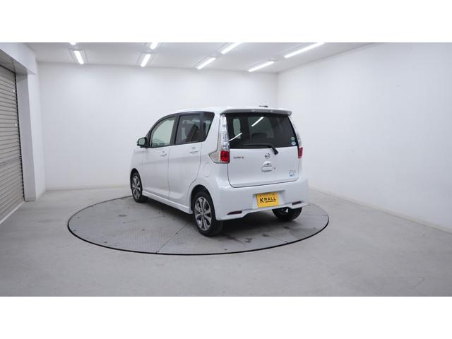 デイズ ハイウェイスター　Ｇ　禁煙車　社外ＳＤナビ　フルセグＴＶ　ＣＤ／ＤＶＤ再生　Ｂｌｕｅｔｏｏｔｈ接続　アラウンドビューモニター　インテリジェントキー　プッシュスタート　アームレスト　ベンチシート　ＨＩＤヘッドライト（68枚目）