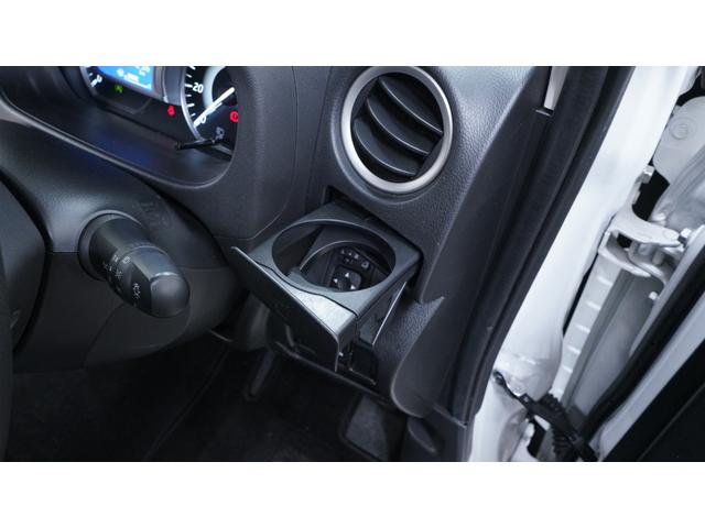 デイズルークス ハイウェイスター　Ｘターボ　禁煙車　社外ＳＤナビ　フルセグＴＶ　ＣＤ／ＤＶＤ再生　アラウンドビューモニター　バックカメラ　パワースライドドア　インテリジェントキー　プッシュスタート　アームレスト　ベンチシート　ＬＥＤヘッドライト（23枚目）