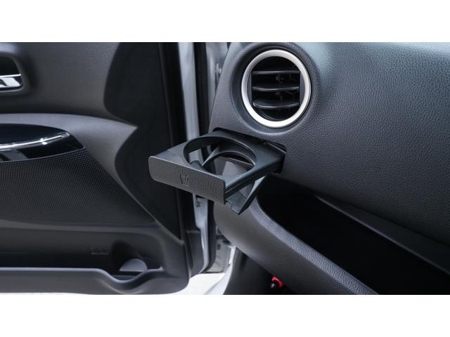 デイズルークス ハイウェイスター　Ｘターボ　禁煙車　社外ＳＤナビ　フルセグＴＶ　ＣＤ／ＤＶＤ再生　アラウンドビューモニター　バックカメラ　パワースライドドア　インテリジェントキー　プッシュスタート　アームレスト　ベンチシート　ＬＥＤヘッドライト（36枚目）