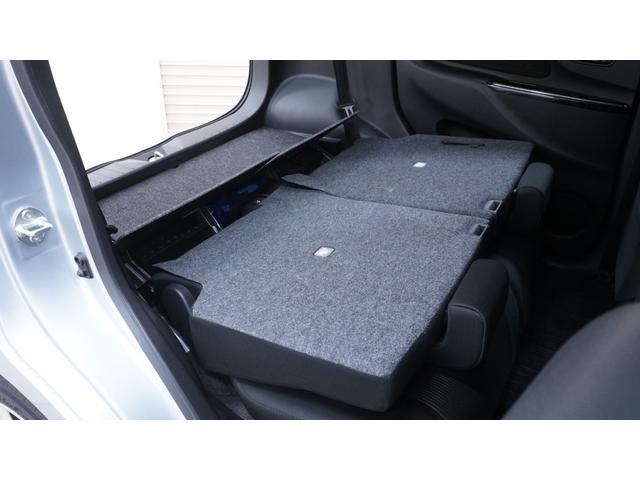 ���X�͑��ی���Ђ̑㗝�X�I��C�X�^�b�t���풓���Ă���܂��̂ł����k�͂ǂ������C�y�Ɂ�