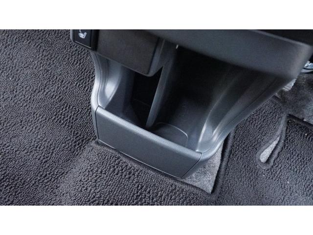 ���X�͑��ی���Ђ̑㗝�X�I��C�X�^�b�t���풓���Ă���܂��̂ł����k�͂ǂ������C�y�Ɂ�