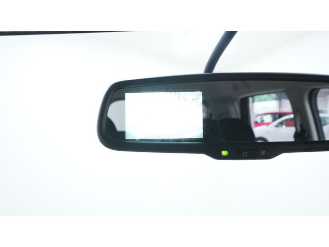 ｅＫカスタム Ｔ　禁煙車　ターボ　ディスプレイオーディオ　バックカメラ　スマートキー　プッシュスタート　ベンチシート　アームレスト　革巻きハンドル　電動格納ドアミラーウィンカー　純正１５インチアルミホイール（10枚目）