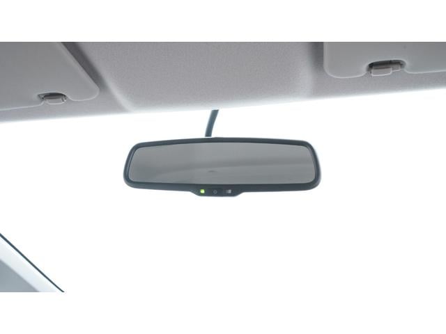 ｅＫカスタム Ｔ　禁煙車　ターボ　ディスプレイオーディオ　バックカメラ　スマートキー　プッシュスタート　ベンチシート　アームレスト　革巻きハンドル　電動格納ドアミラーウィンカー　純正１５インチアルミホイール（37枚目）