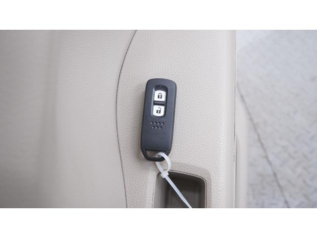 �S�ԃ��[���N���[�j���O�{�H�ρI