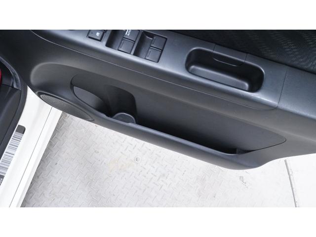 Ｎ－ＢＯＸ＋カスタム Ｇ・ターボＡパッケージ　禁煙車　あんしんパッケージ　純正メモリーナビ　フルセグＴＶ　Ｂｌｕｅｔｏｏｔｈ　ＣＤ／ＤＶＤ　バックカメラ　両側パワースライドドア　スマートキー　プッシュスタート　ベンチシート　アームレスト　ＥＴＣ（16枚目）