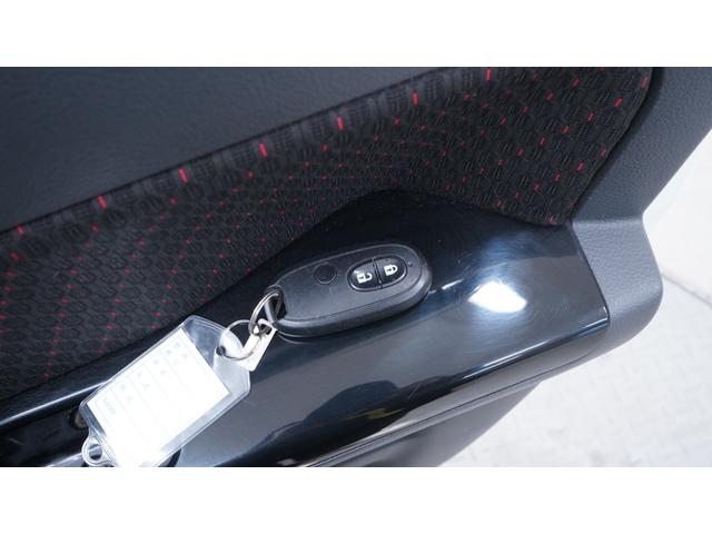 スペーシアカスタム GS パワースライドドア スマートキー プッシュスタート ベンチシート アームレスト ステアリングスイッチ チルトステアリング シートリフター HIDヘッドライト AUTOライト フォグライト(15枚目)