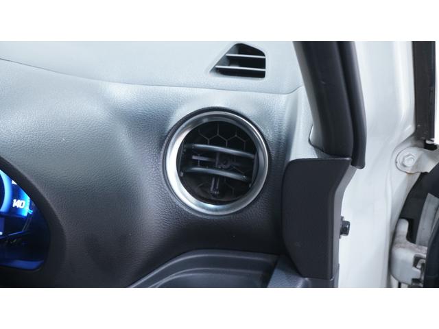 スペーシアカスタム GS パワースライドドア スマートキー プッシュスタート ベンチシート アームレスト ステアリングスイッチ チルトステアリング シートリフター HIDヘッドライト AUTOライト フォグライト(18枚目)